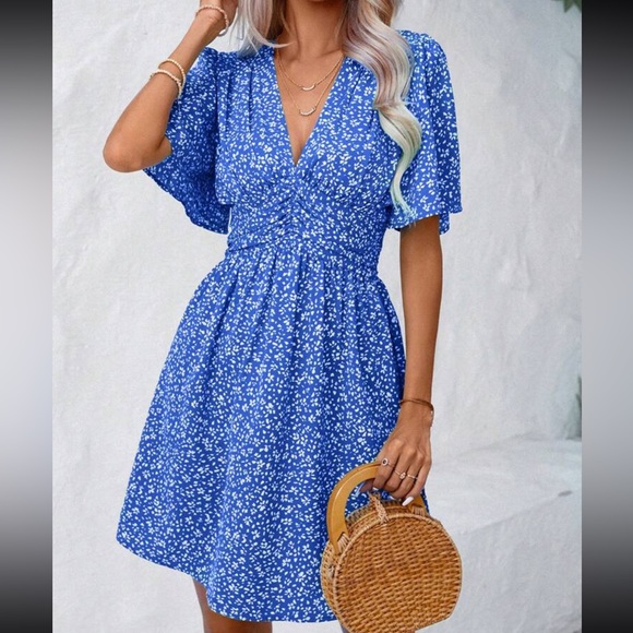 Boho floral print butterfly sleeve mini dress - Picture 13 of 13